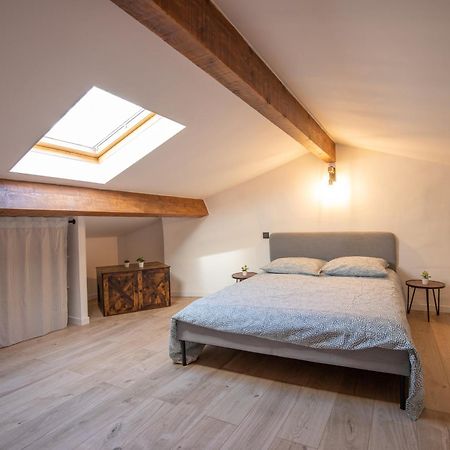 Апартаменты Le Duplex - Hypercentre - Wifi Карпантра Экстерьер фото