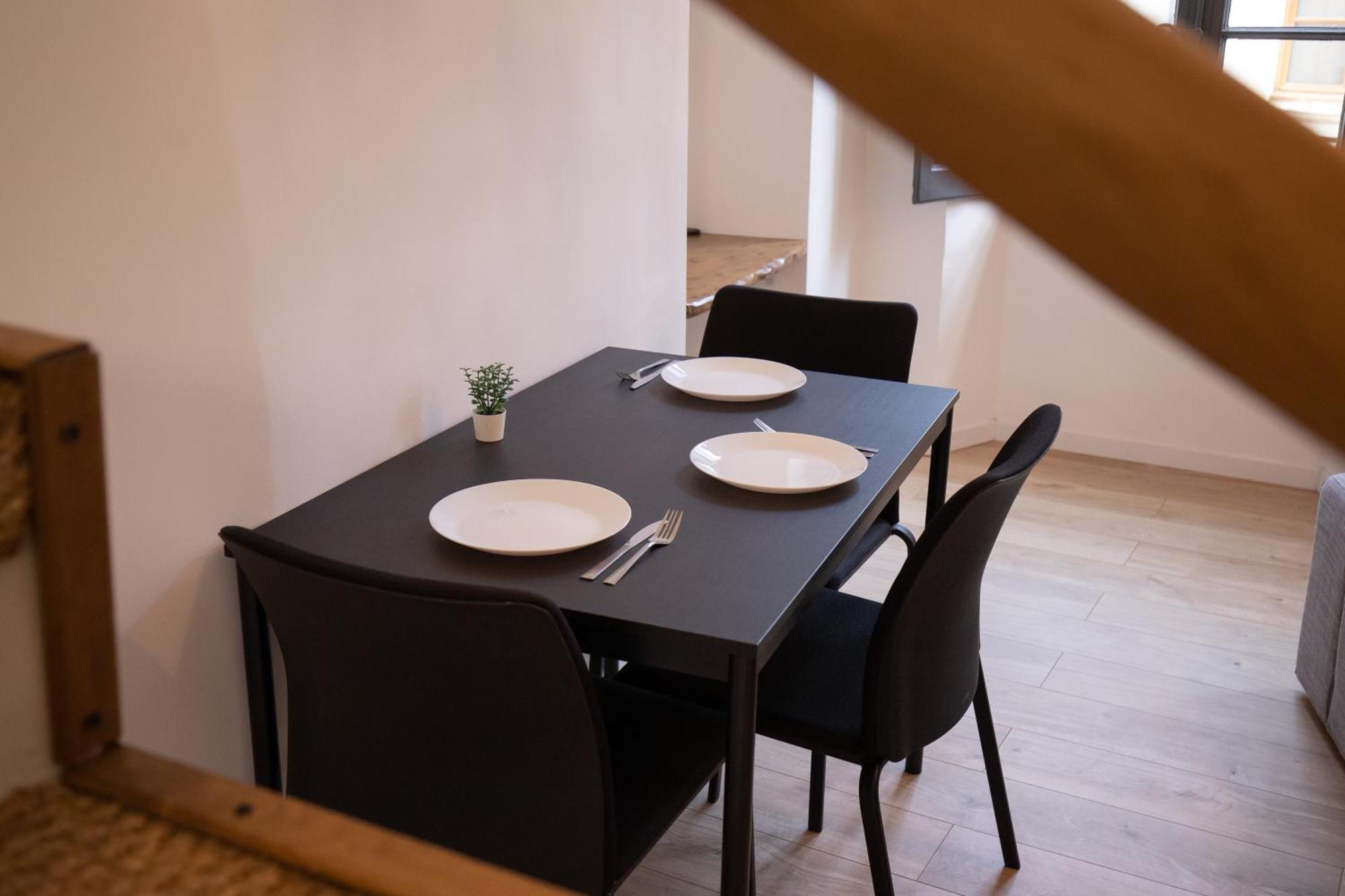 Апартаменты Le Duplex - Hypercentre - Wifi Карпантра Экстерьер фото