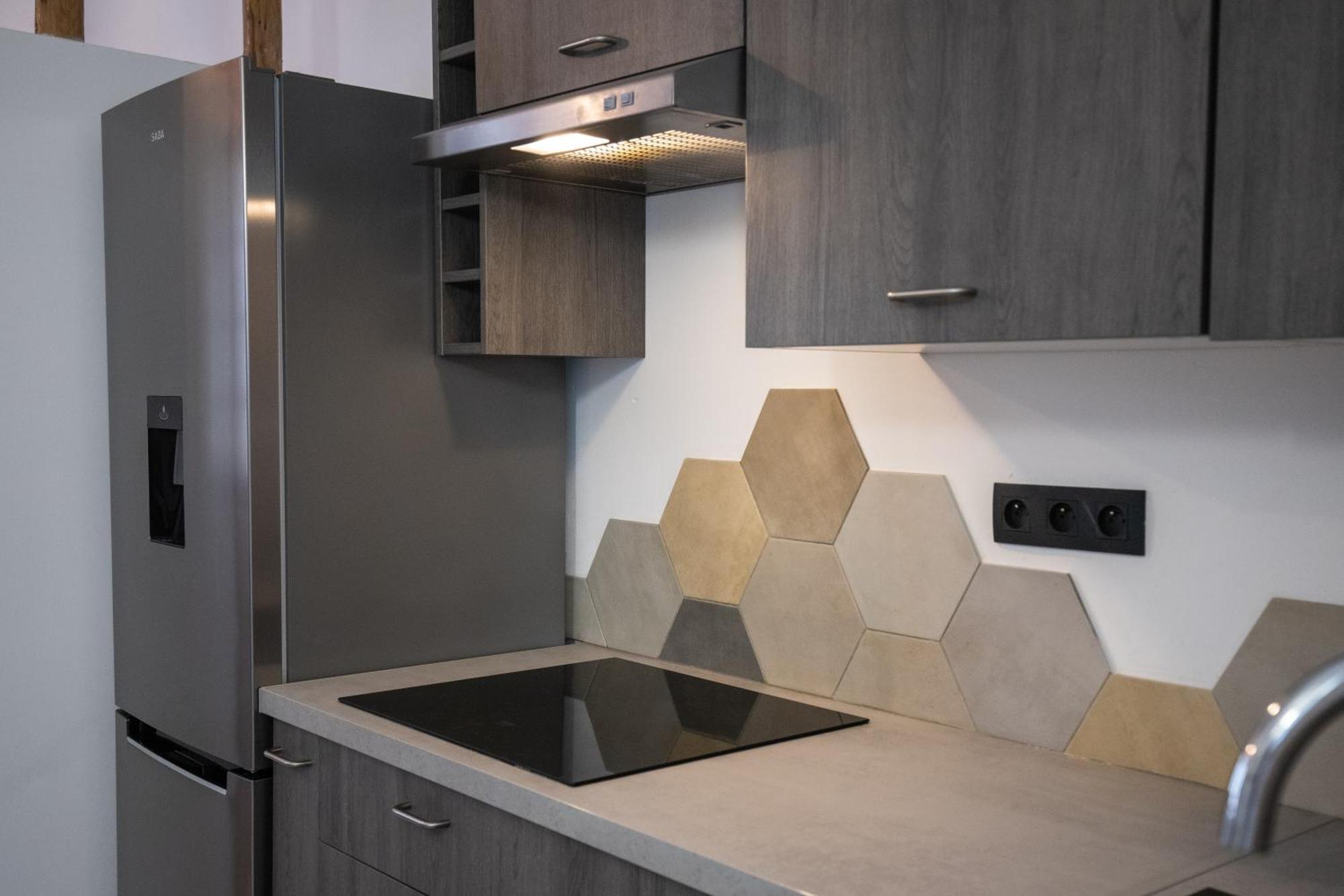 Апартаменты Le Duplex - Hypercentre - Wifi Карпантра Экстерьер фото