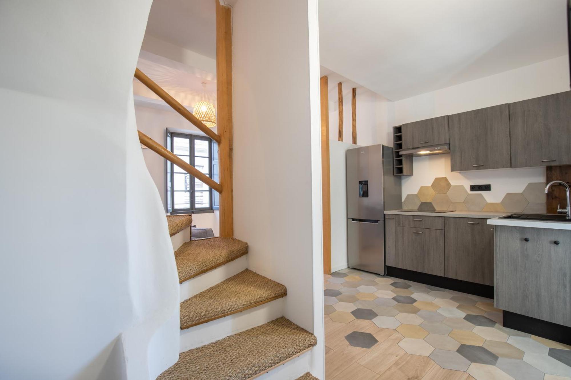 Апартаменты Le Duplex - Hypercentre - Wifi Карпантра Экстерьер фото