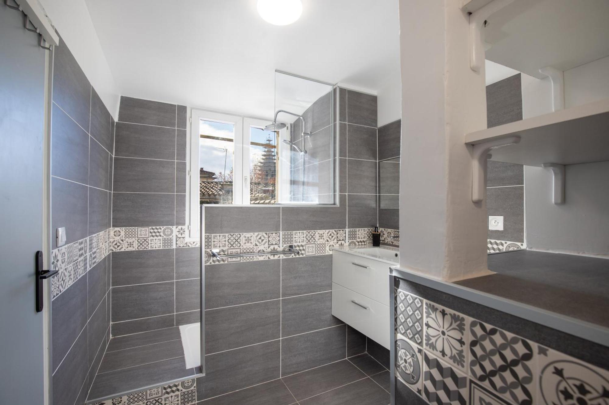 Апартаменты Le Duplex - Hypercentre - Wifi Карпантра Экстерьер фото